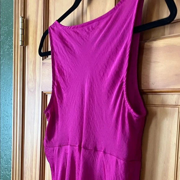 Old Navy Magenta Midi Dress - Picture 10 of 12